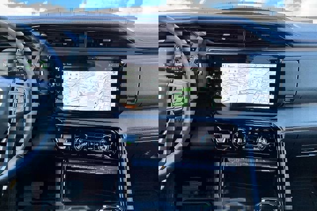 New 2026 GMC Sierra 2500 AT4 w/ AT4 Premium Plus Package image 8