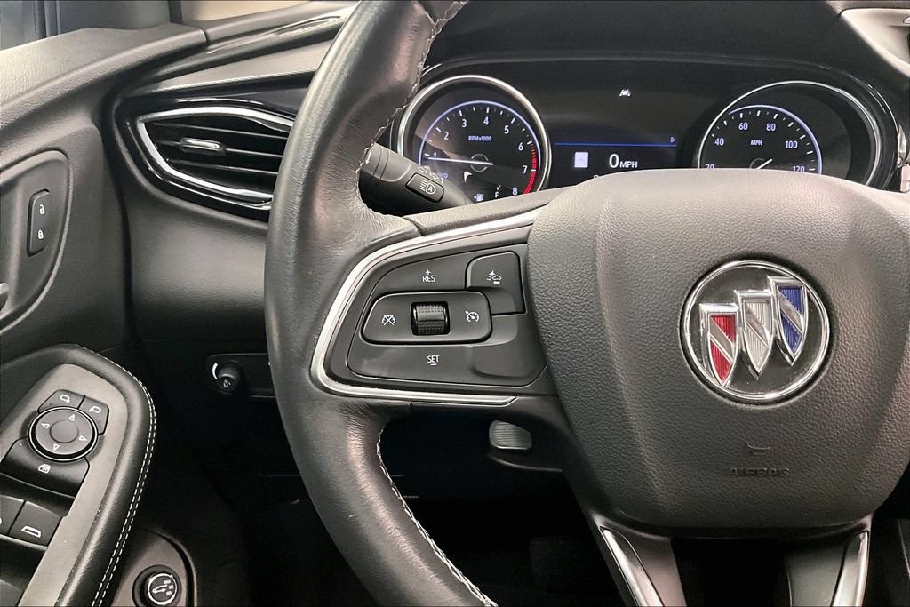 Used 2020 Buick Encore GX Select w/ Advanced Technology Package FWD image 17