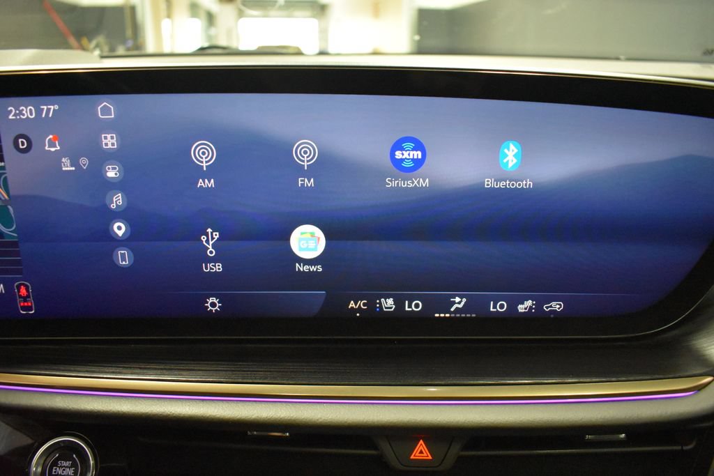 Used 2024 Buick Envision Avenir AWD/4WD image 25