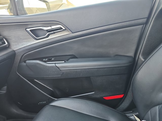 Used 2025 Kia Sportage X-Pro image 12