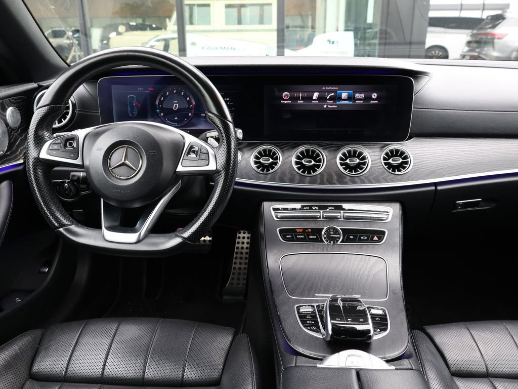 Used 2018 Mercedes-Benz E 400 E 400 image 23