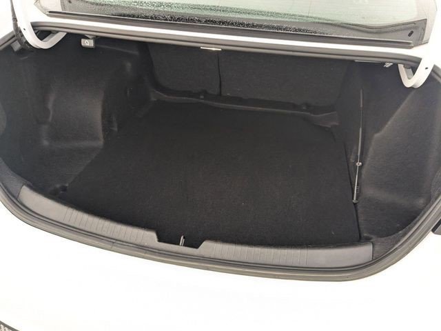 Used 2023 Chevrolet Malibu LS image 26