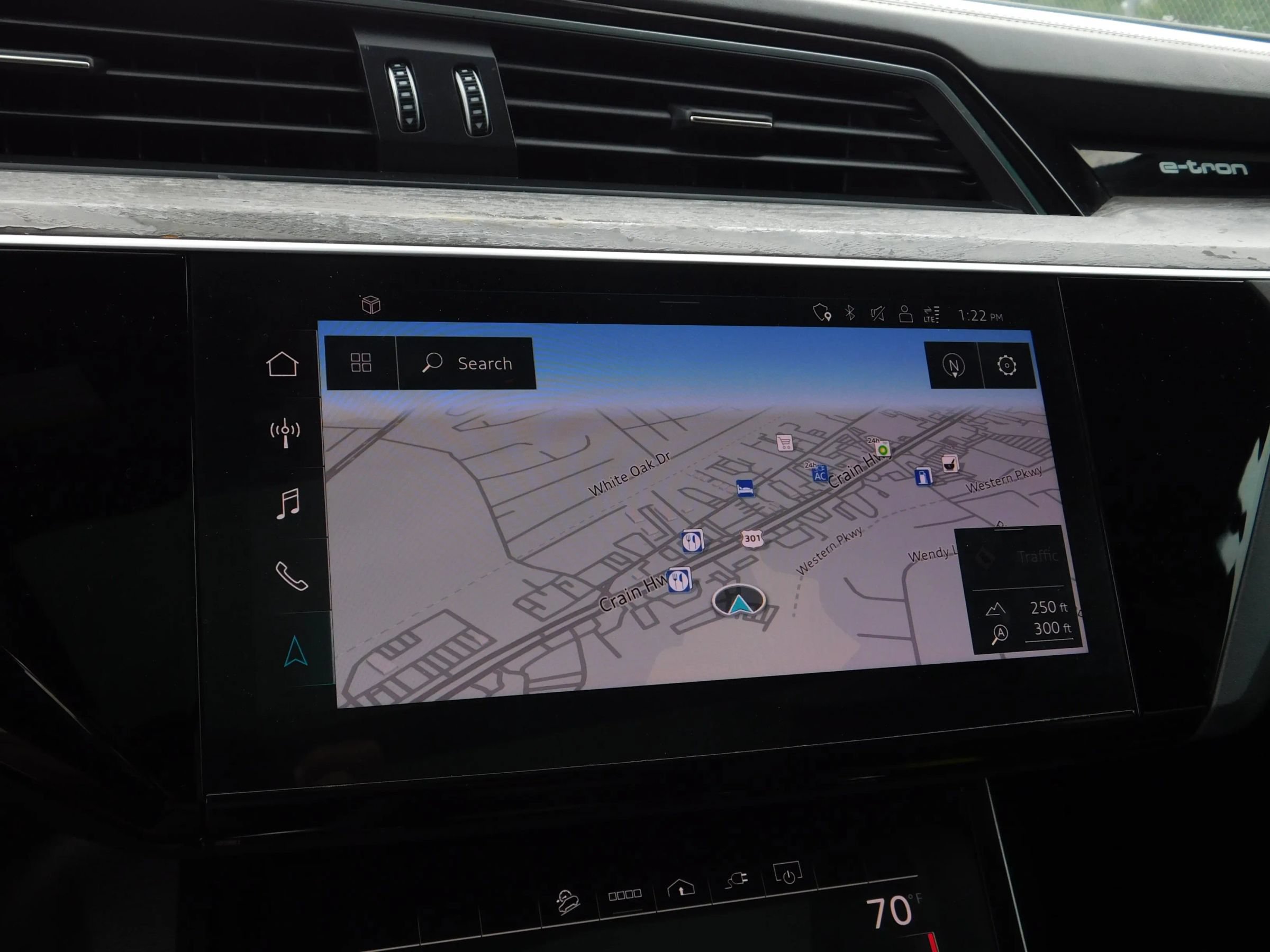 Used 2022 Audi e-tron S Premium Plus AWD/4WD image 22