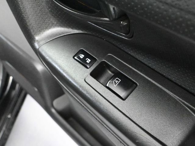 Used 2015 Nissan NV200 SV w/ Technology Package FWD image 35