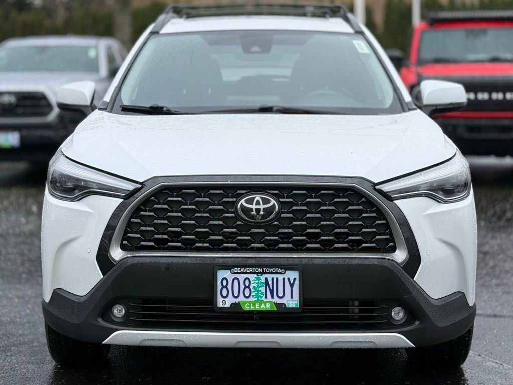 Certified 2022 Toyota Corolla Cross XLE w/ Convenience Package image 8