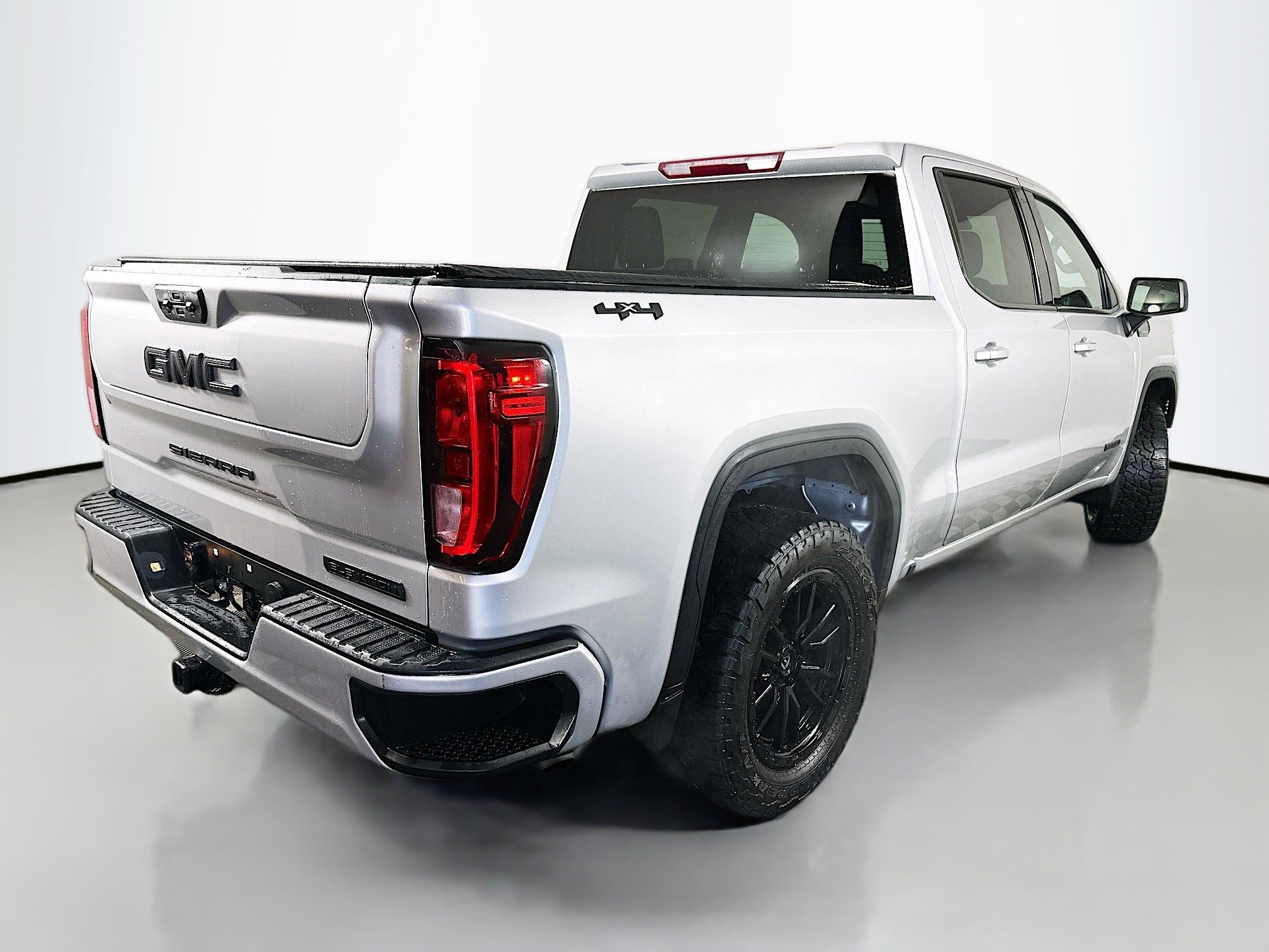 Used 2022 GMC Sierra 1500 Elevation image 7