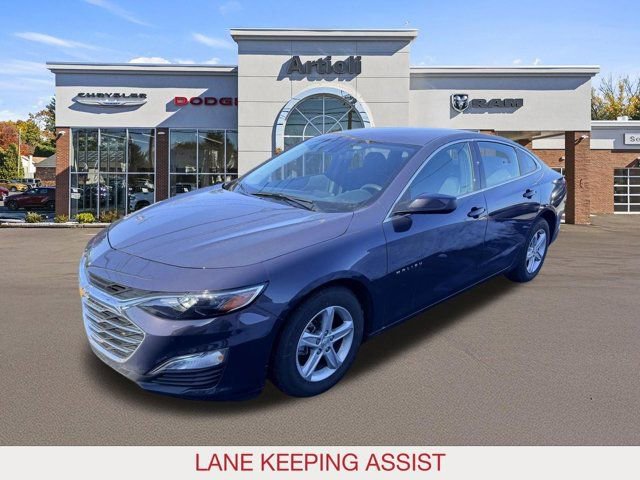 Used 2025 Chevrolet Malibu LS image 4
