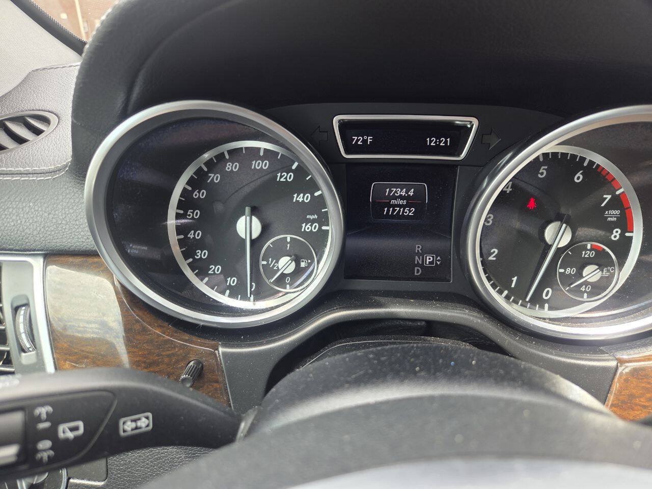 Used 2014 Mercedes-Benz GL 450 4MATIC image 3