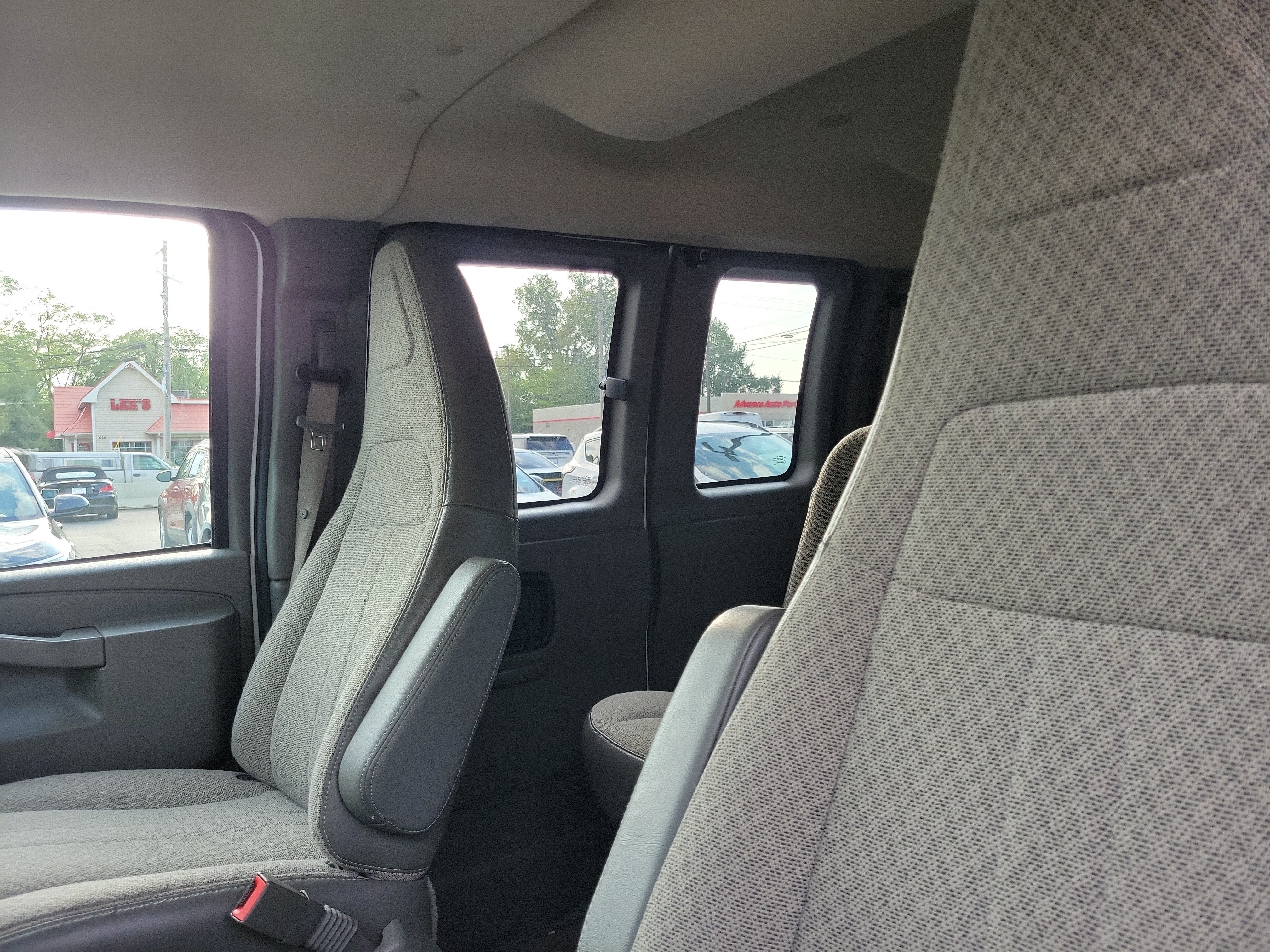 Used 2024 Chevrolet Express 3500 LT w/ LT Preferred Equipment Group RWD image 19