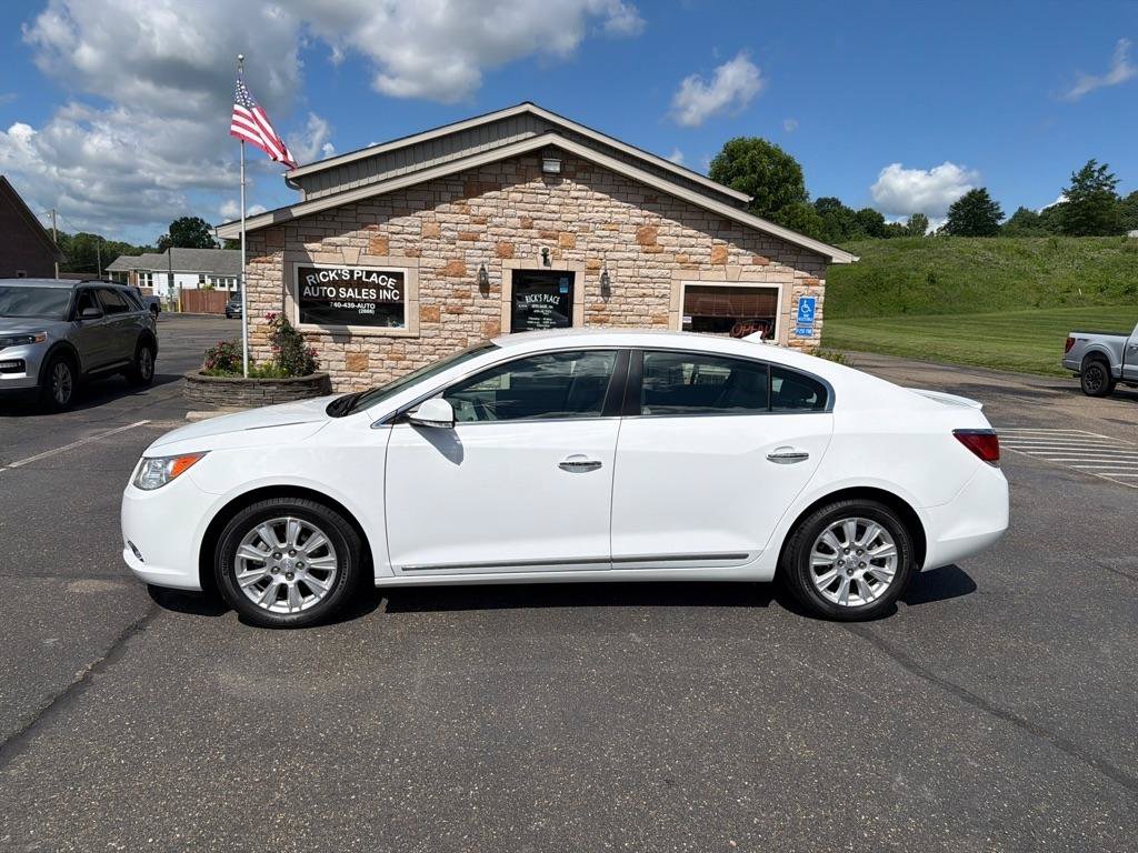 Used 2013 Buick LaCrosse Leather FWD image 2