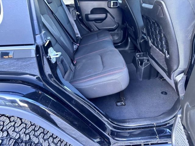 Used 2022 Jeep Wrangler Unlimited Rubicon w/ LED Lighting Group image 28