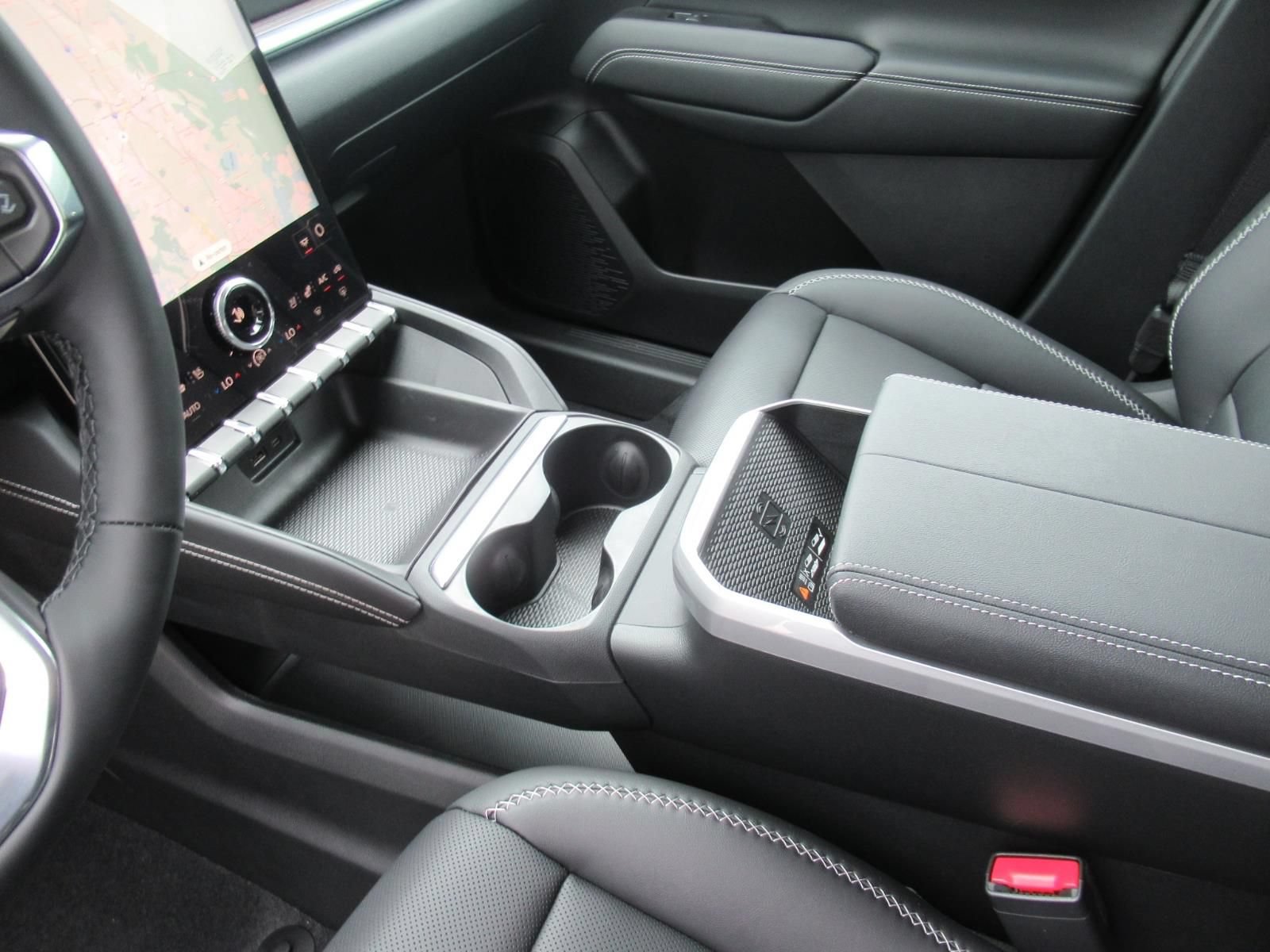 New 2027 GMC Terrain Denali AWD/4WD image 16