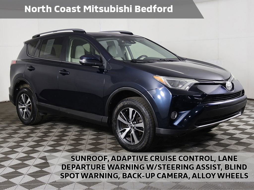 Used 2017 Toyota RAV4 XLE FWD image 1
