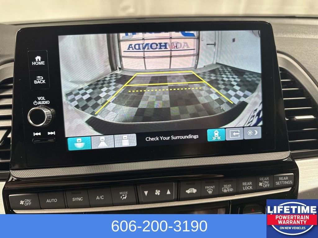 New 2026 Honda Odyssey Touring image 27
