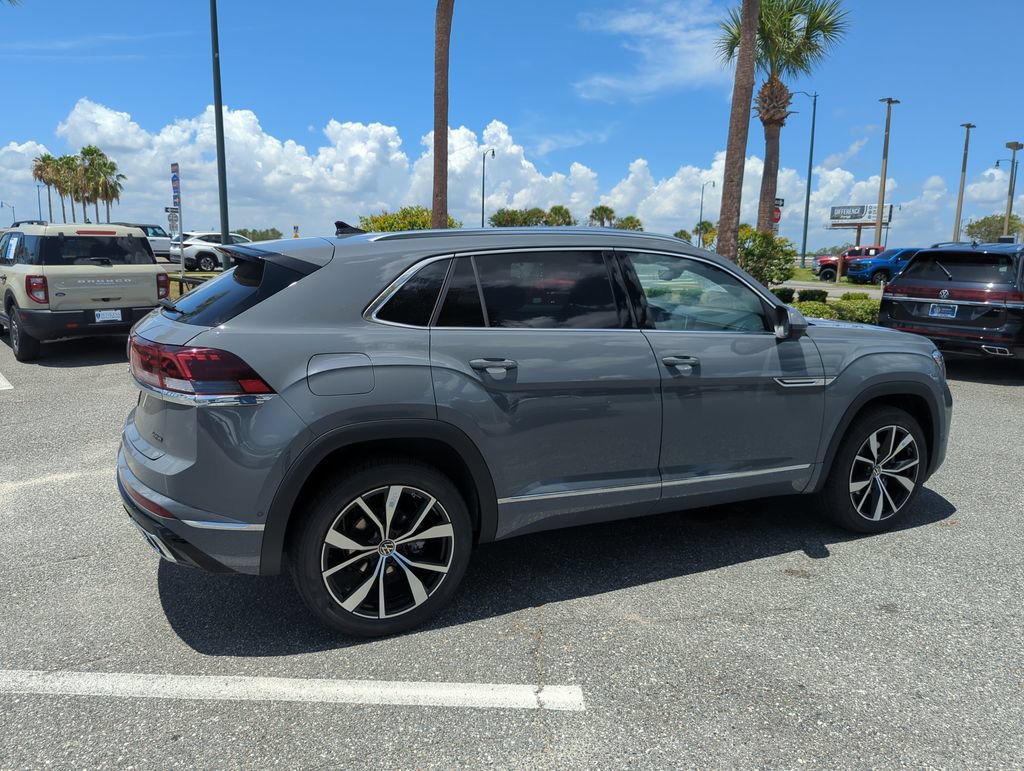 New 2026 Volkswagen Atlas Cross Sport SEL Premium R-Line AWD/4WD image 5