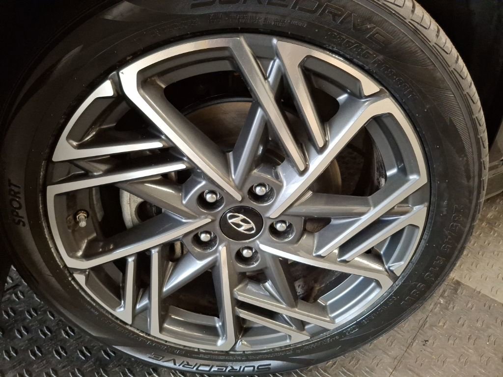 Used 2023 Hyundai Kona N Line image 4