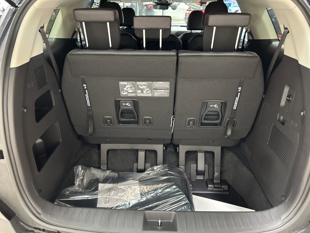 New 2026 Kia Carnival LXS image 30