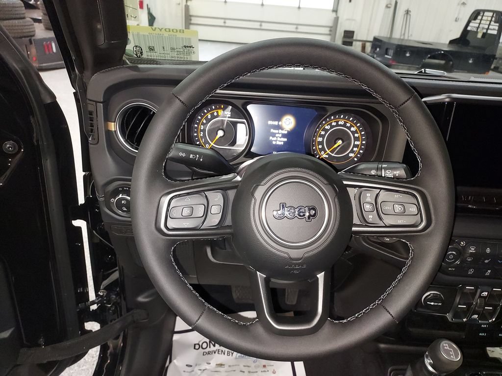 New 2026 Jeep Gladiator Sport AWD/4WD image 21