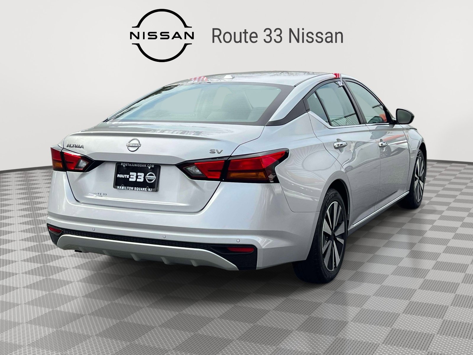 Used 2024 Nissan Altima 2.5 SV FWD image 4