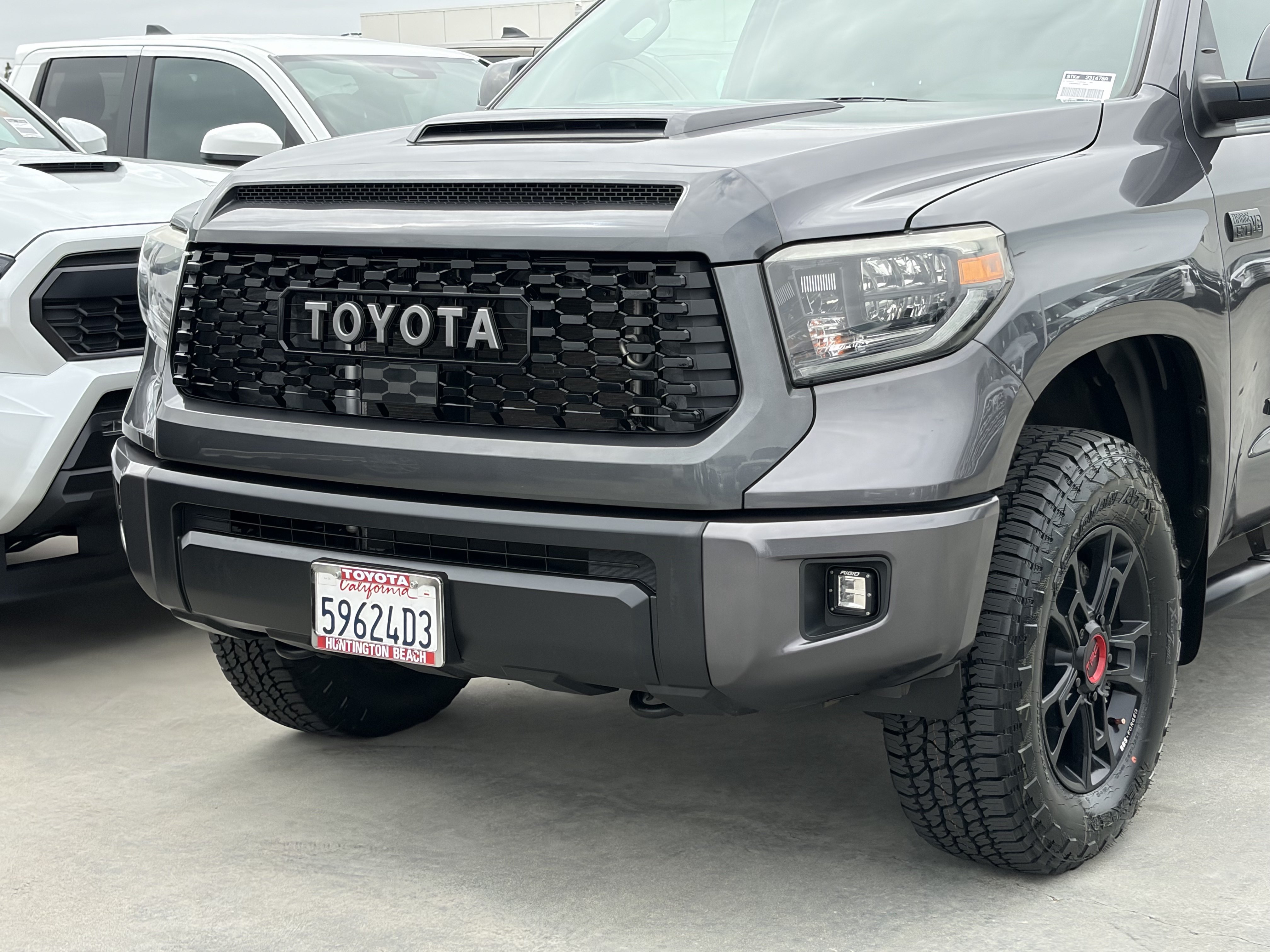 Certified 2021 Toyota Tundra TRD Pro AWD/4WD image 6