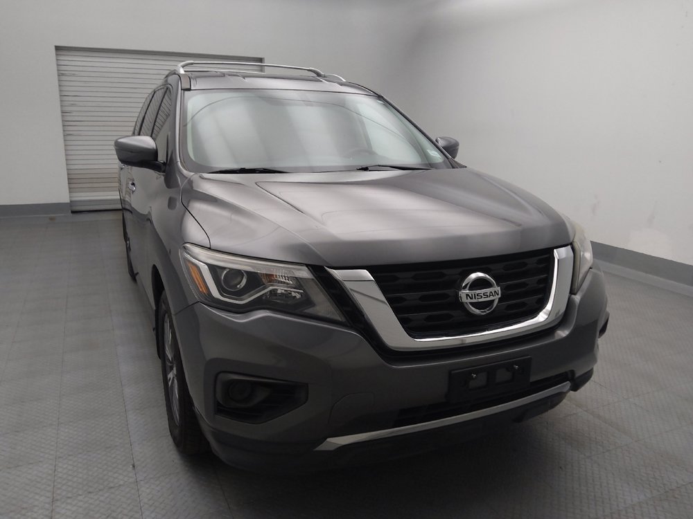 Used 2020 Nissan Pathfinder S FWD image 14