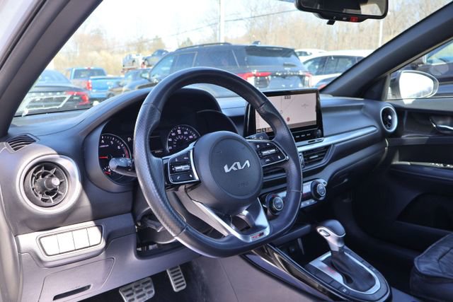 Used 2024 Kia Forte GT-Line image 9