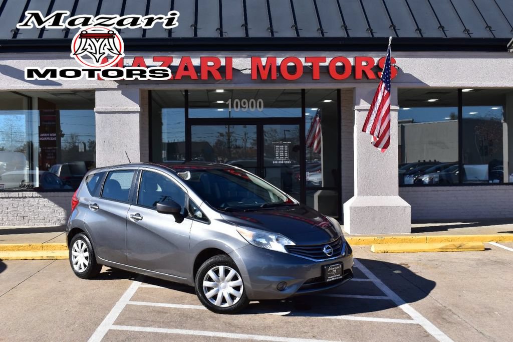 Used 2016 Nissan Versa Note SV FWD image 1