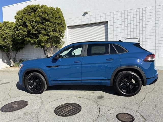 New 2025 Volkswagen Atlas Cross Sport SEL R-Line image 3