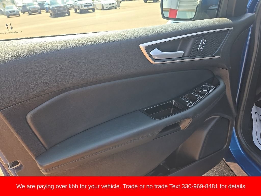 Used 2020 Ford Edge SEL w/ Convenience Package AWD/4WD image 11