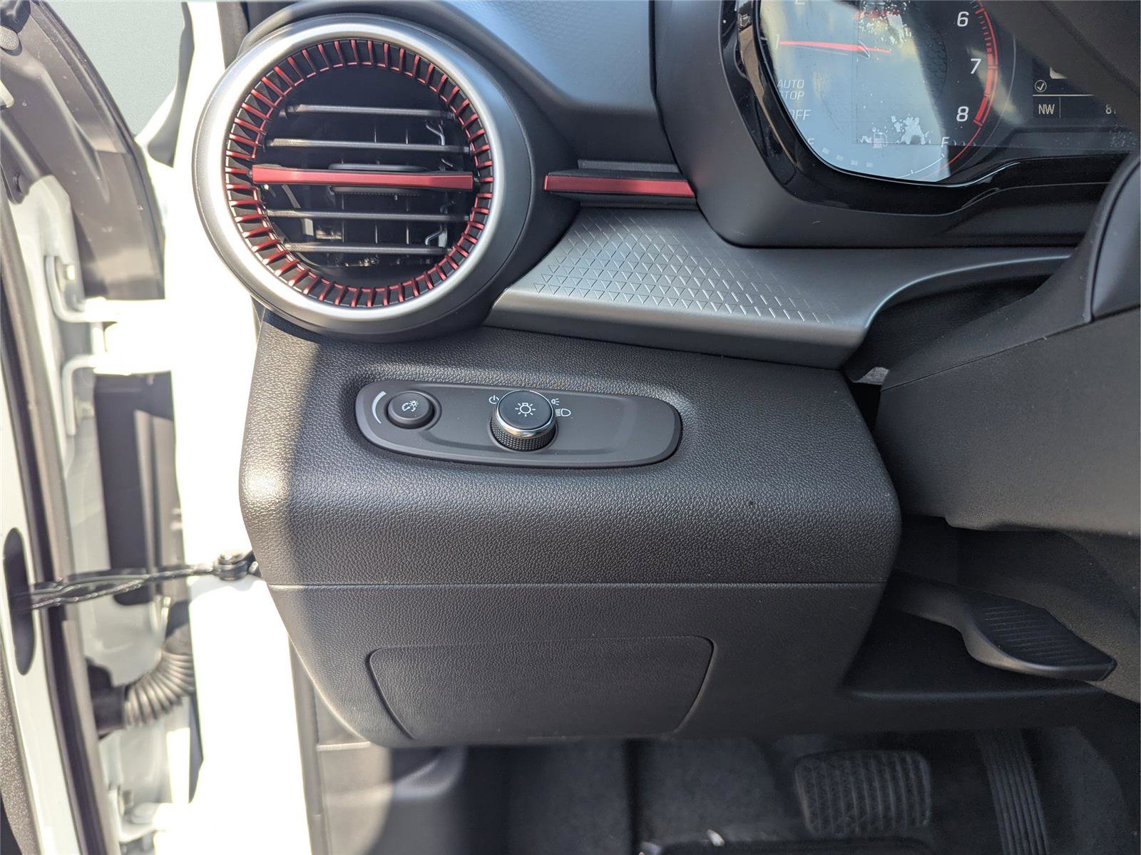 New 2026 Chevrolet Trax RS w/ Driver Confidence Package FWD image 27