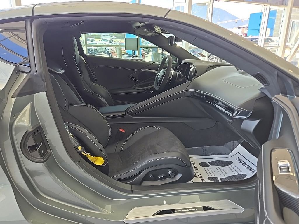 Used 2023 Chevrolet Corvette Stingray Premium Cpe w/ Stealth Interior Trim Package RWD image 49