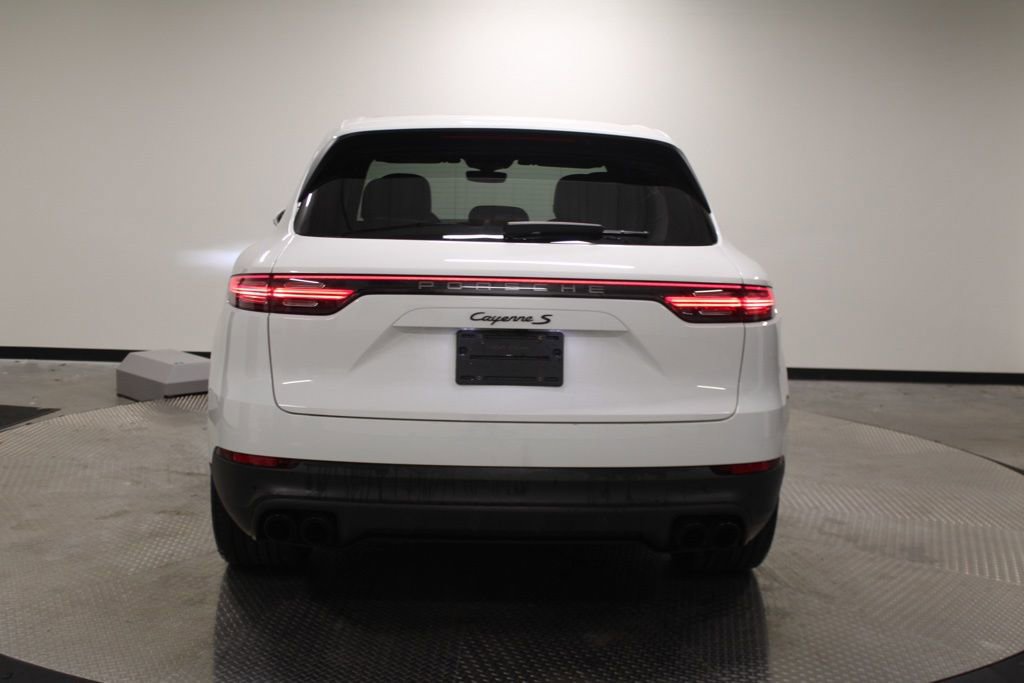 Certified 2023 Porsche Cayenne S Platinum image 6