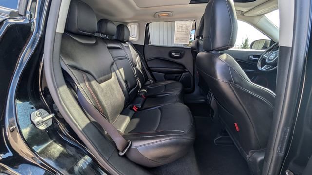 Used 2020 Jeep Compass Trailhawk w/ Leather Interior Group AWD/4WD image 40