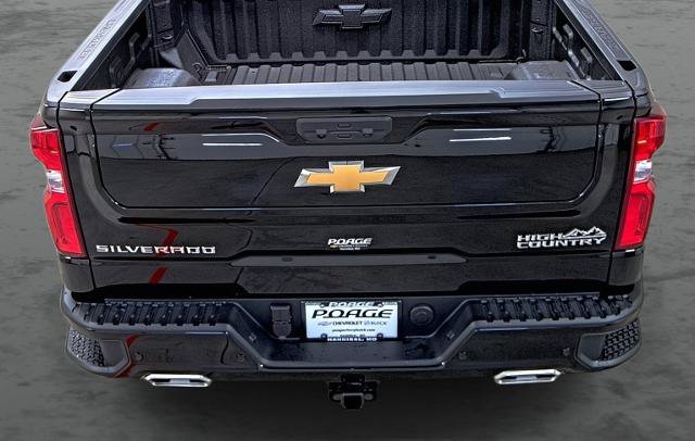 New 2026 Chevrolet Silverado 1500 High Country w/ High Country Premium Package AWD/4WD image 11