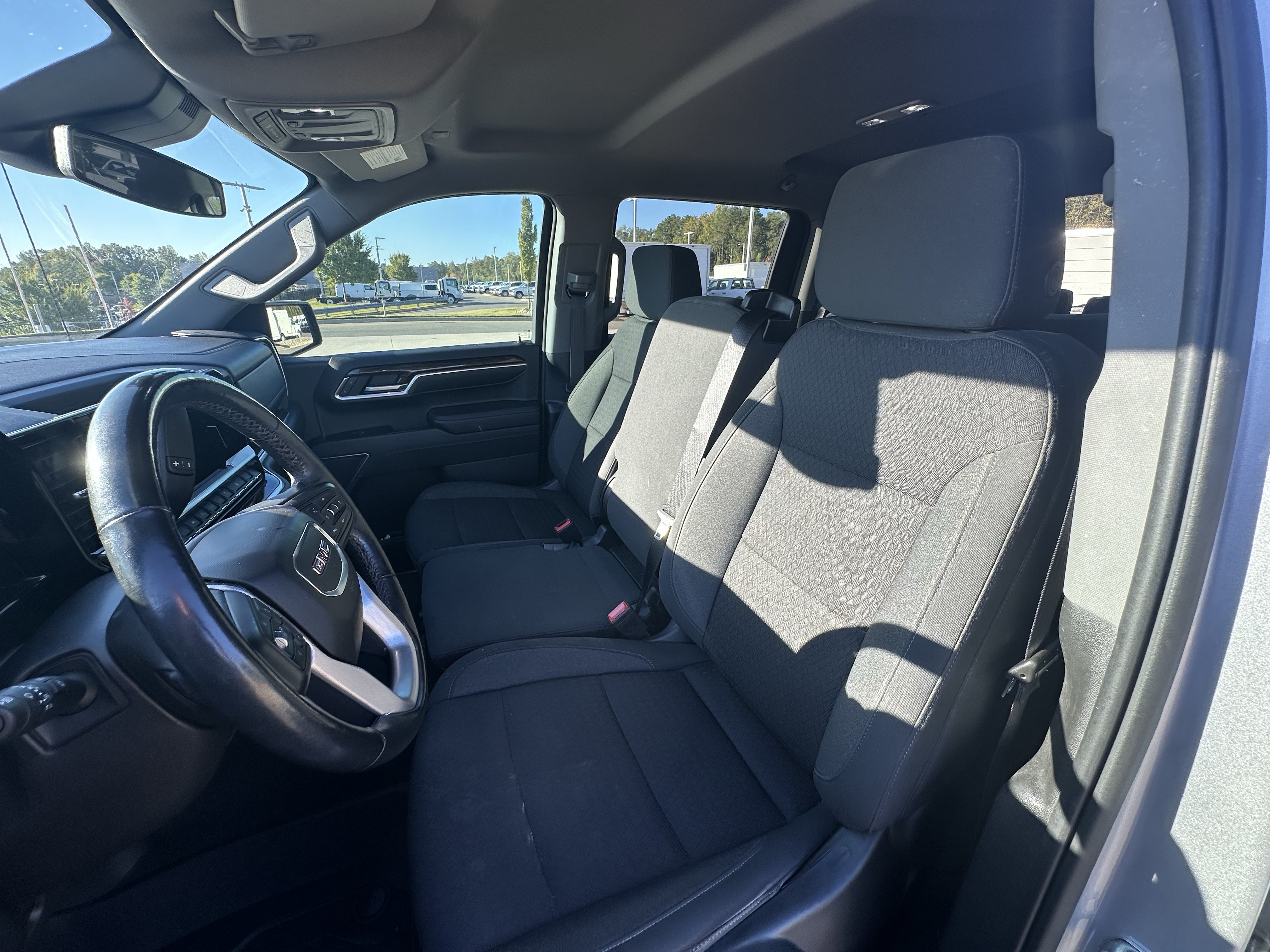 Used 2022 GMC Sierra 1500 SLE AWD/4WD image 15