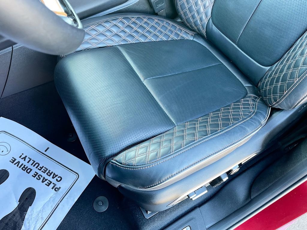 Used 2025 Jeep Grand Cherokee L Summit image 20