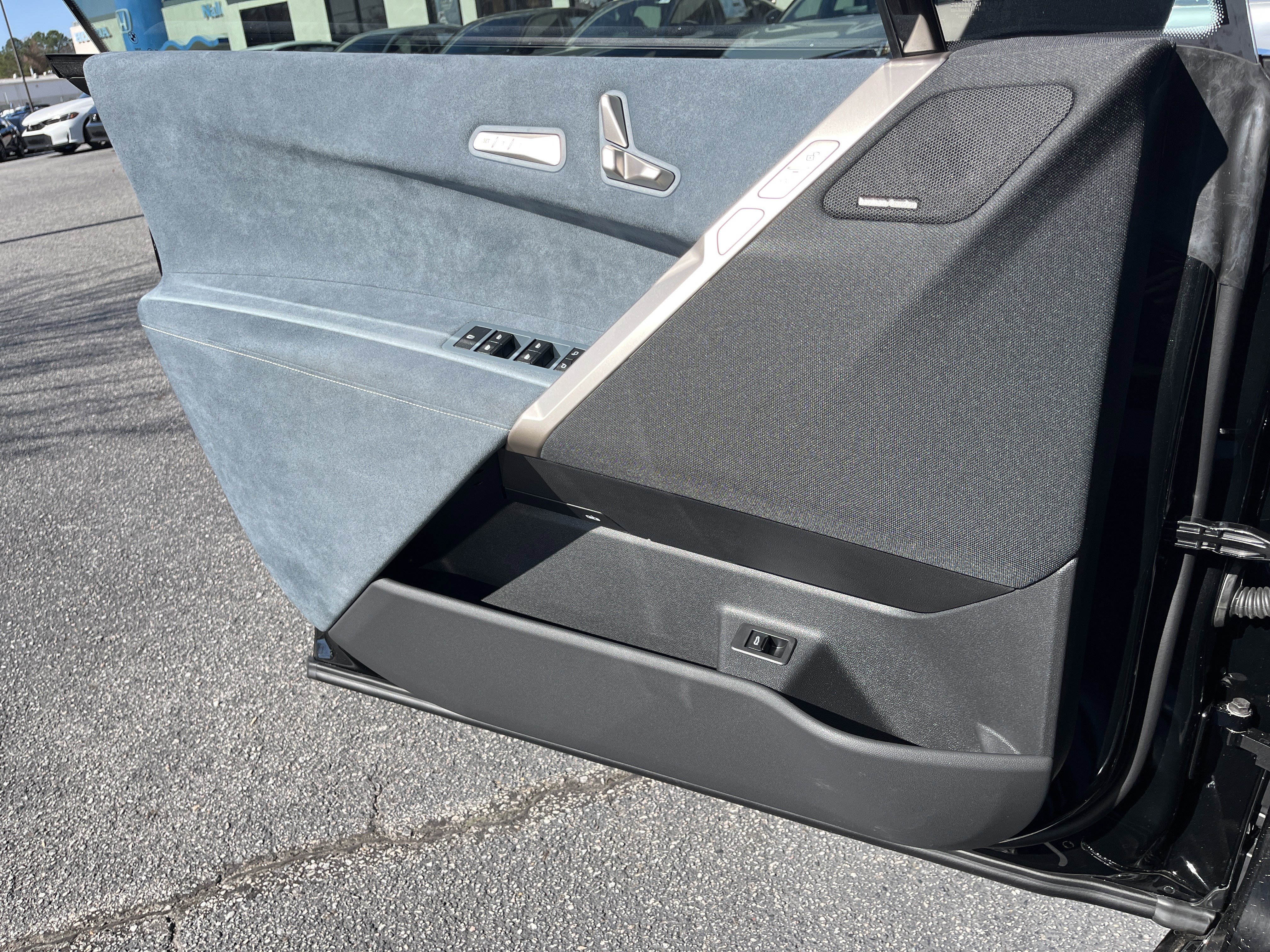 New 2026 BMW iX xDrive45 image 15