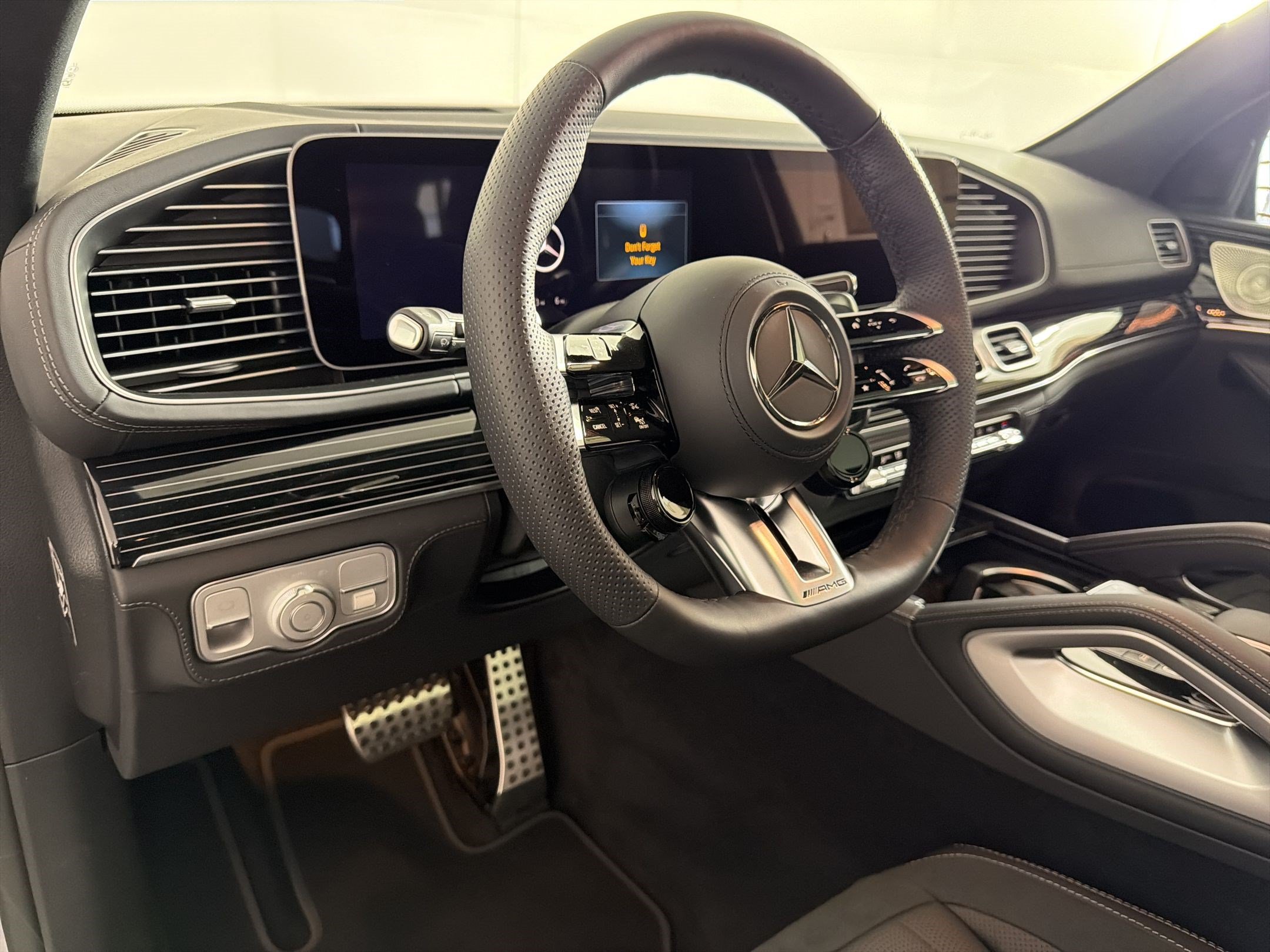 New 2026 Mercedes-Benz GLE 63 AMG S image 4
