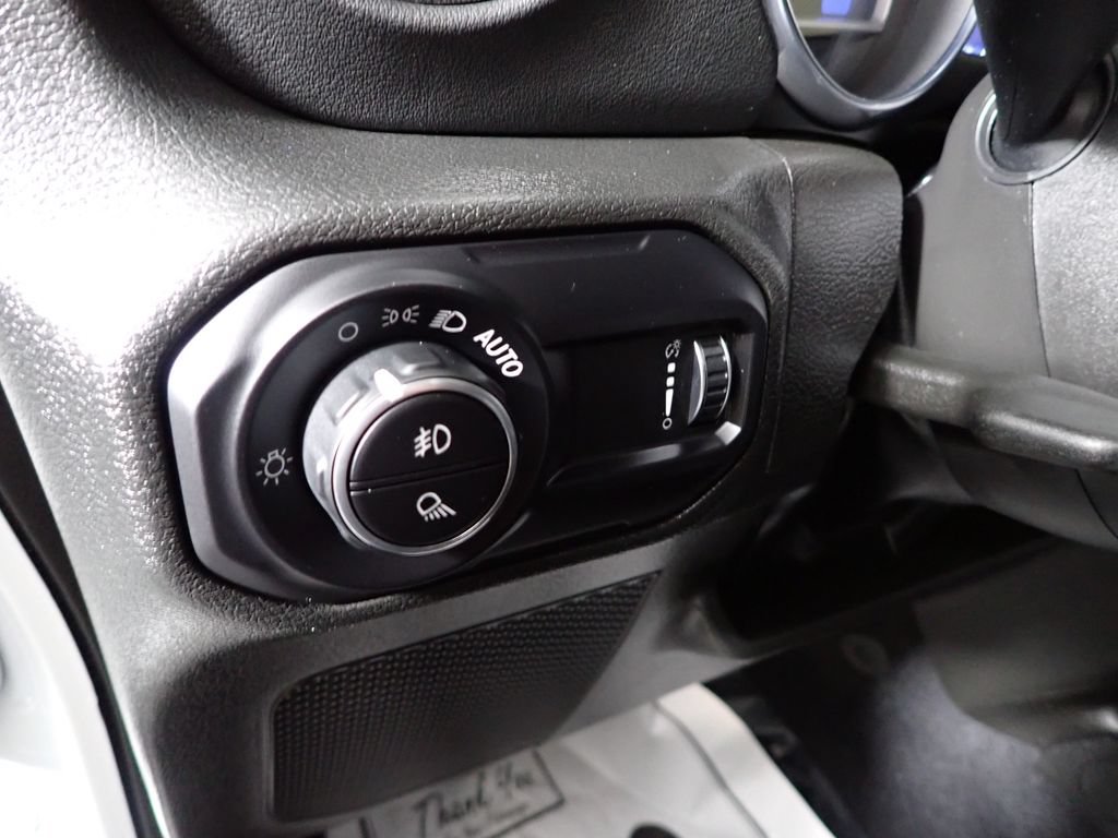 Used 2023 Jeep Gladiator Overland AWD/4WD image 23