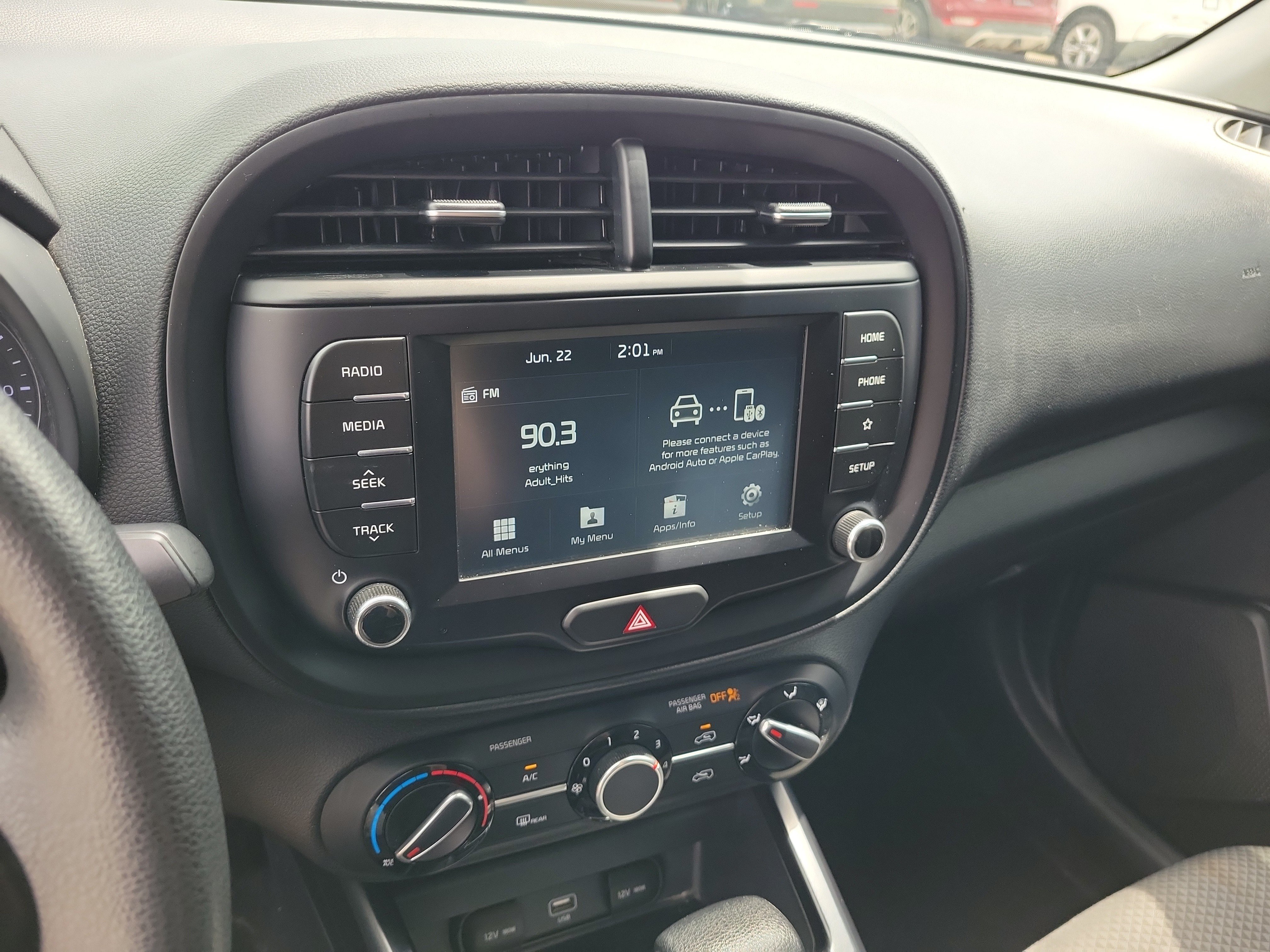 Used 2020 Kia Soul LX FWD image 27