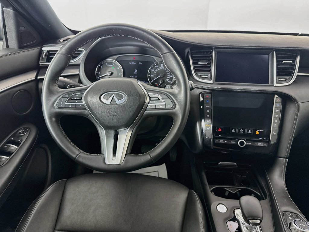 Certified 2022 INFINITI QX55 Luxe w/ Cargo Package AWD/4WD image 30