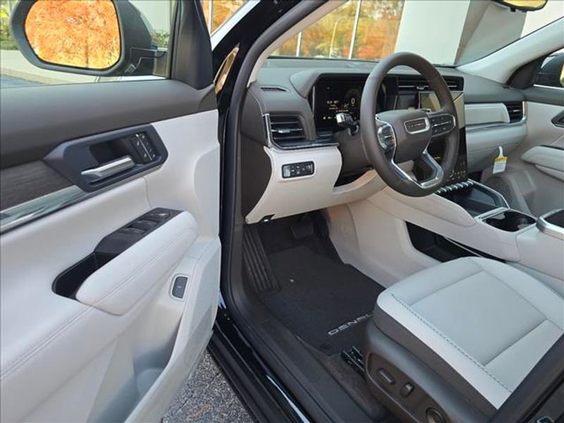 New 2026 GMC Terrain Denali image 4