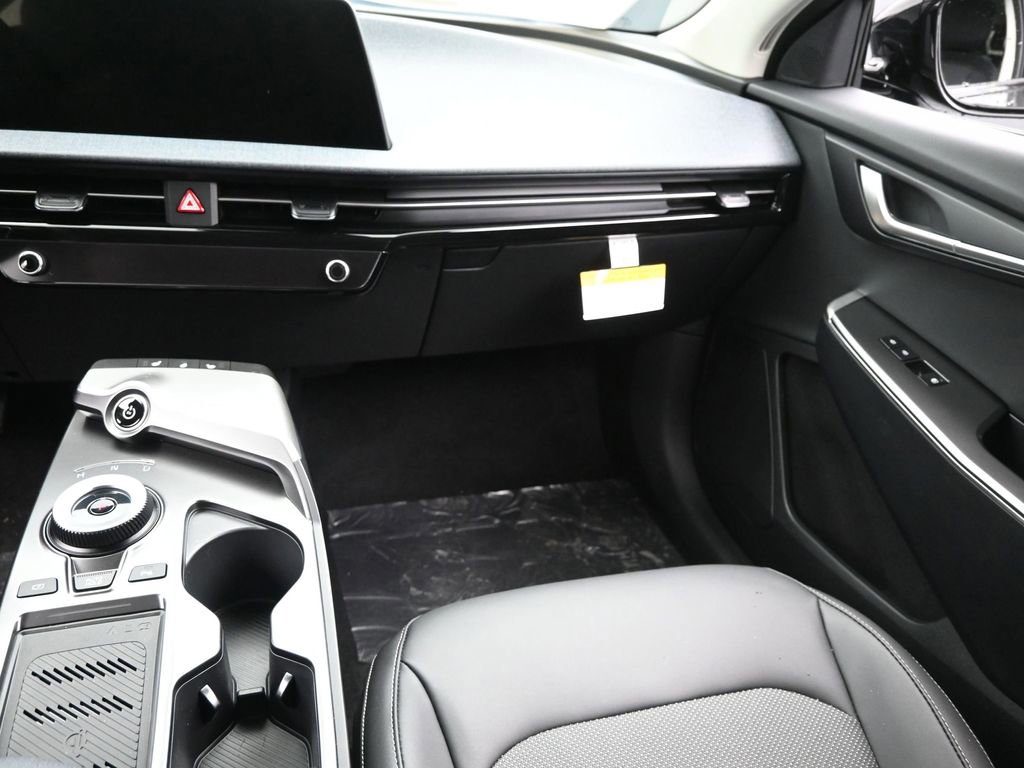Used 2024 Kia EV6 Light image 14