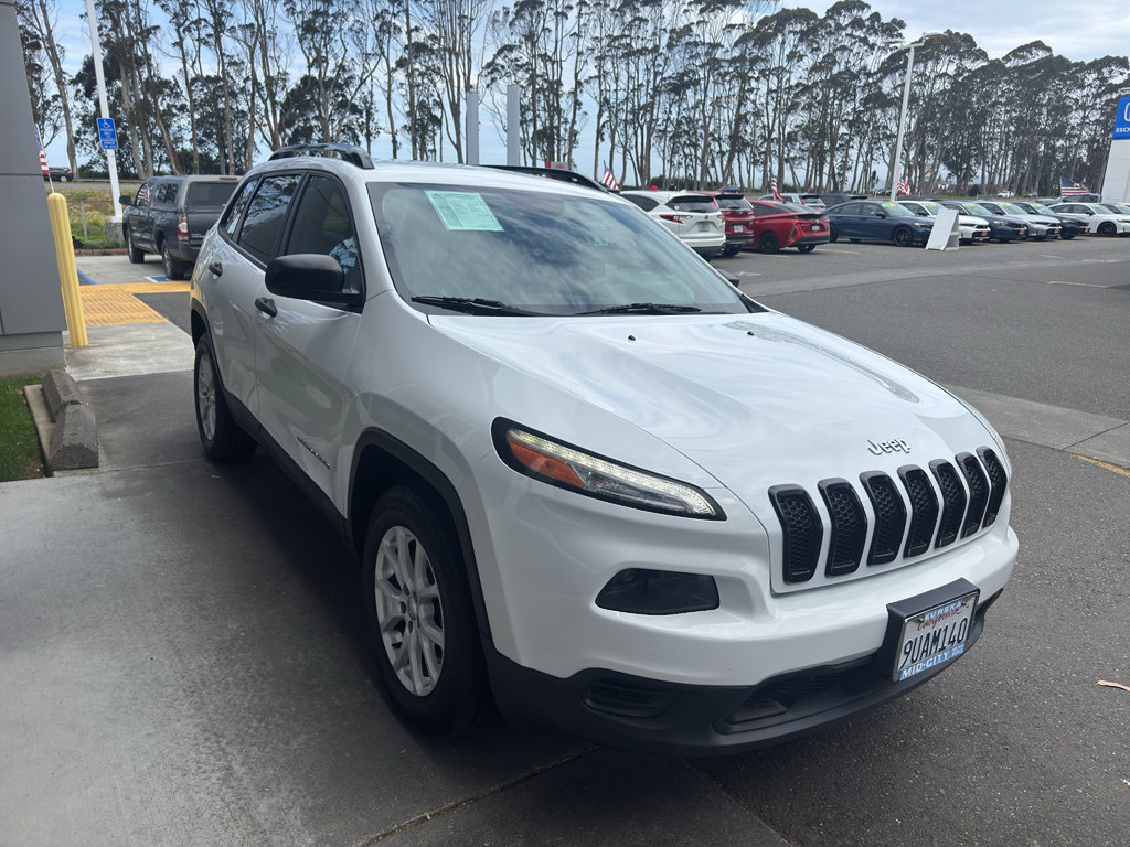 Used 2016 Jeep Cherokee Sport AWD/4WD image 21