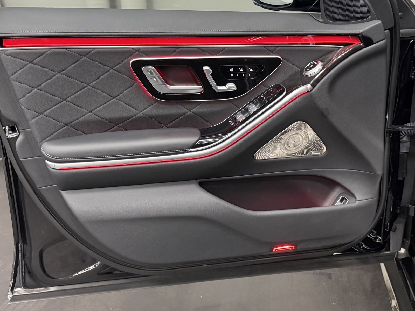 Certified 2024 Mercedes-Benz S 580 4MATIC Sedan image 21