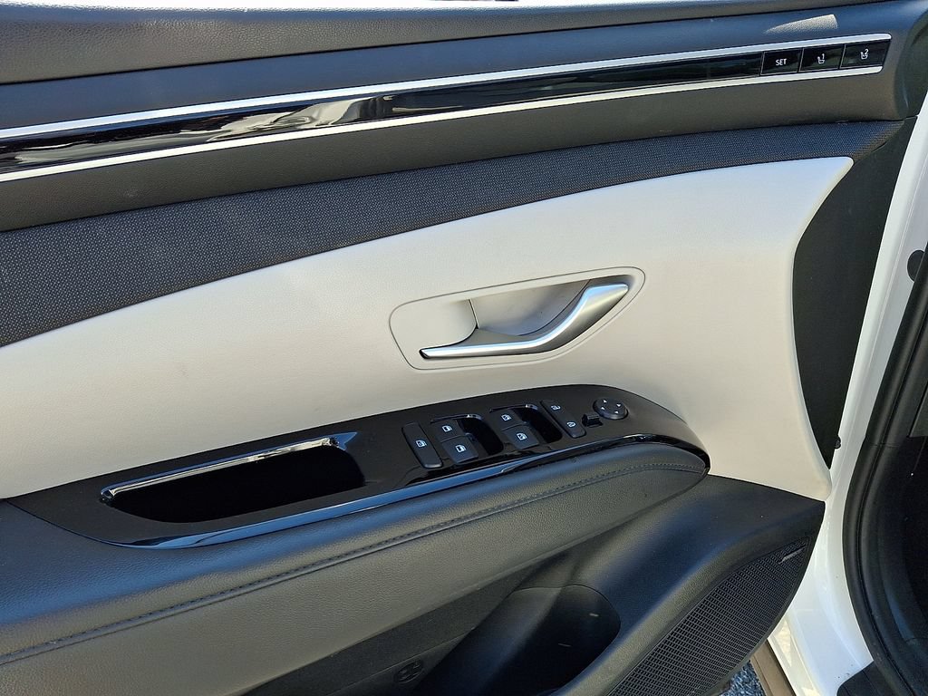 Used 2024 Hyundai Tucson Limited FWD image 12
