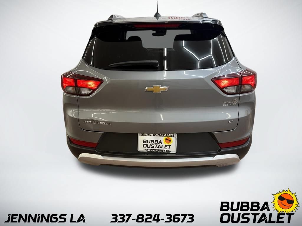 Used 2023 Chevrolet TrailBlazer LT FWD image 4