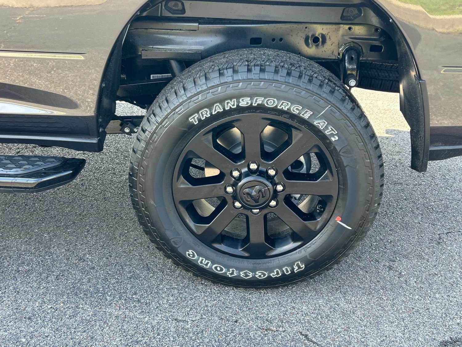 New 2026 RAM 2500 Laramie w/ Night Edition AWD/4WD image 16
