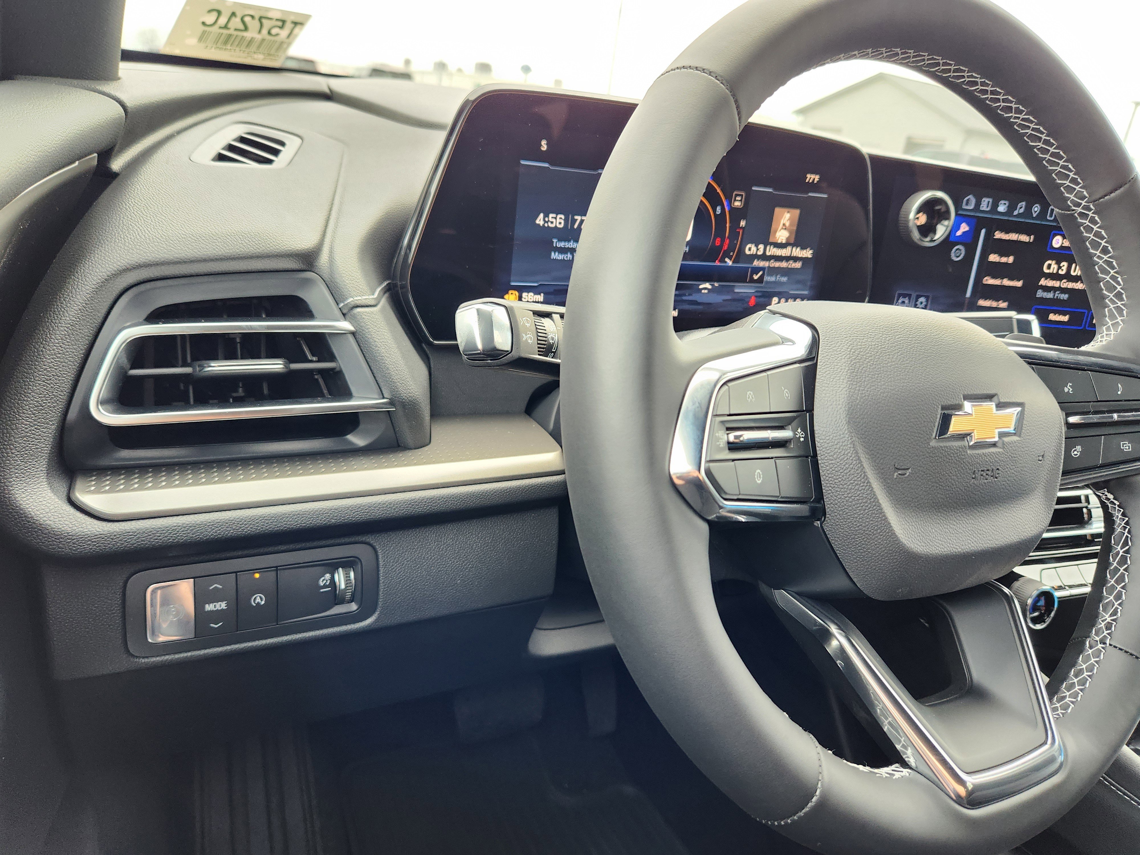 New 2026 Chevrolet Traverse LT w/ Driver Confidence Package image 17