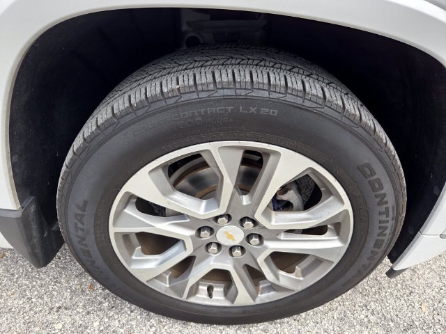 Used 2020 Chevrolet Traverse Premier FWD image 10